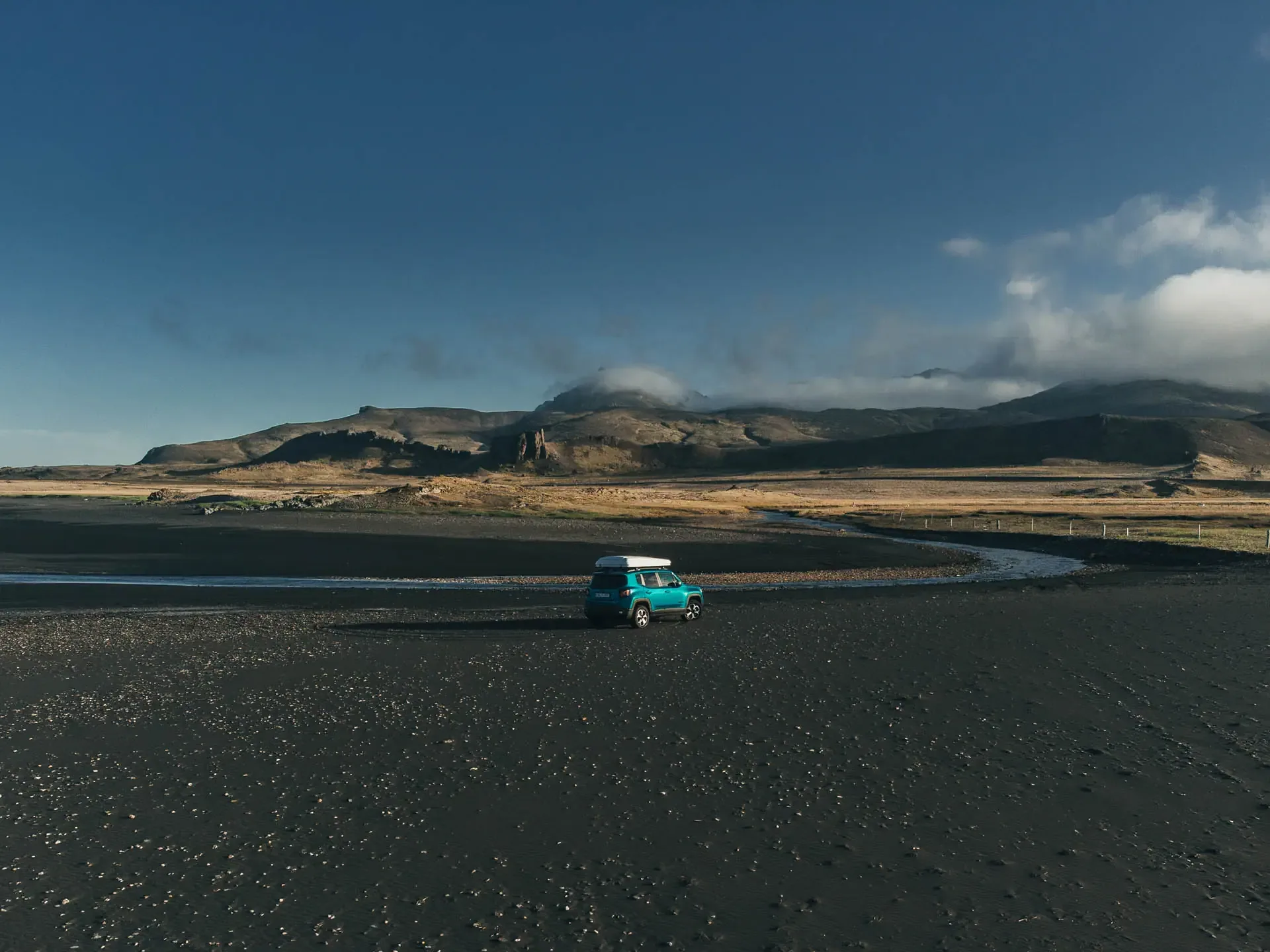 Jeep renegade roof tent landscape3