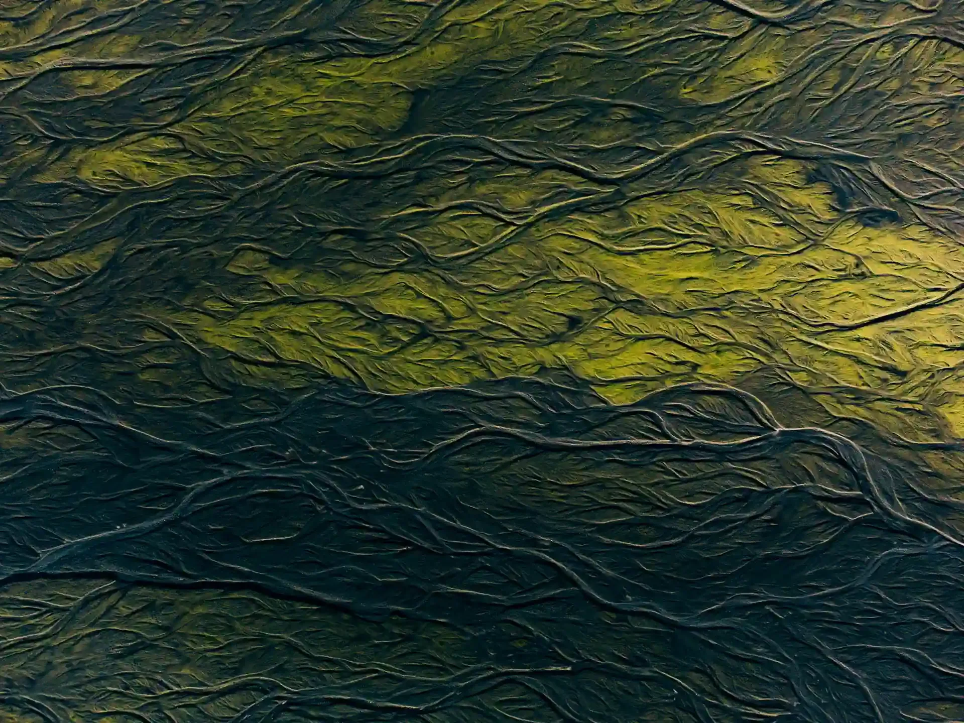 river veins south of Iceland are very common 